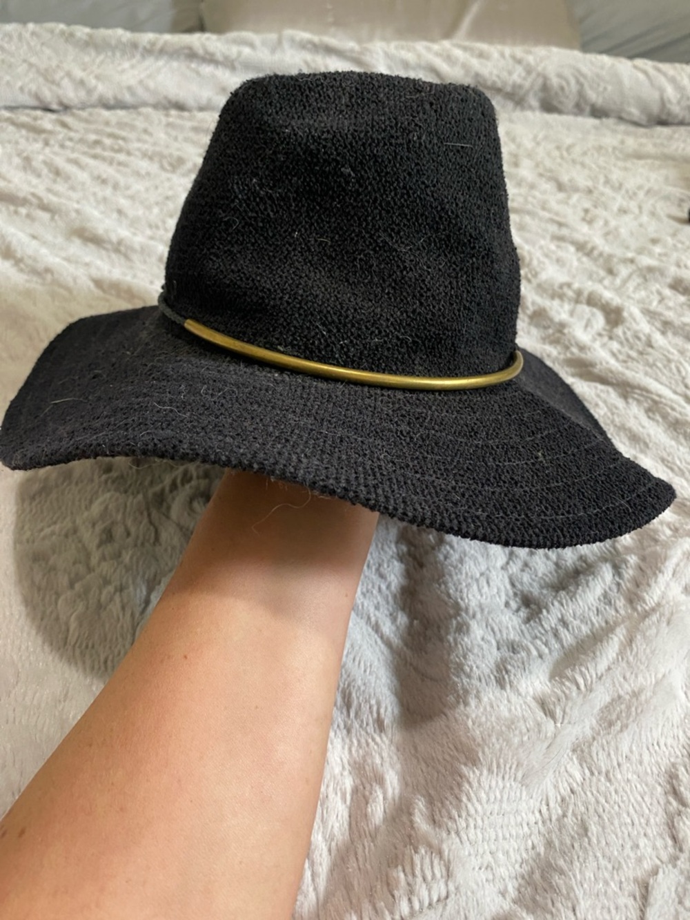 ✨3/$30 Classic Black Hat with Gold Accent